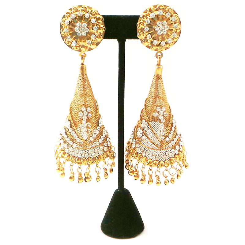 Gorgeous and Unique Gold Plated Earring